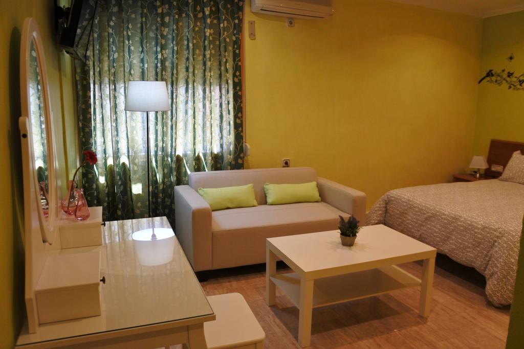 Hostal Andres Ел Салер Екстериор снимка