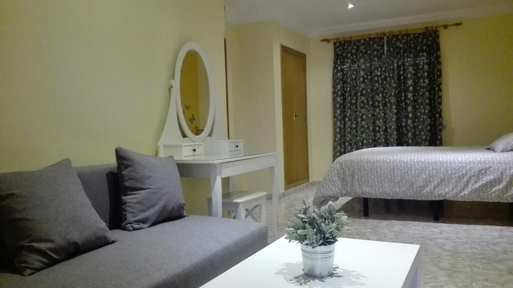Hostal Andres Ел Салер Екстериор снимка