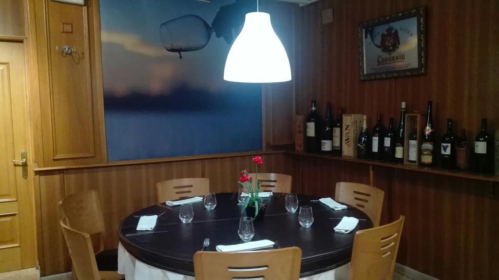 Hostal Andres Ел Салер Екстериор снимка
