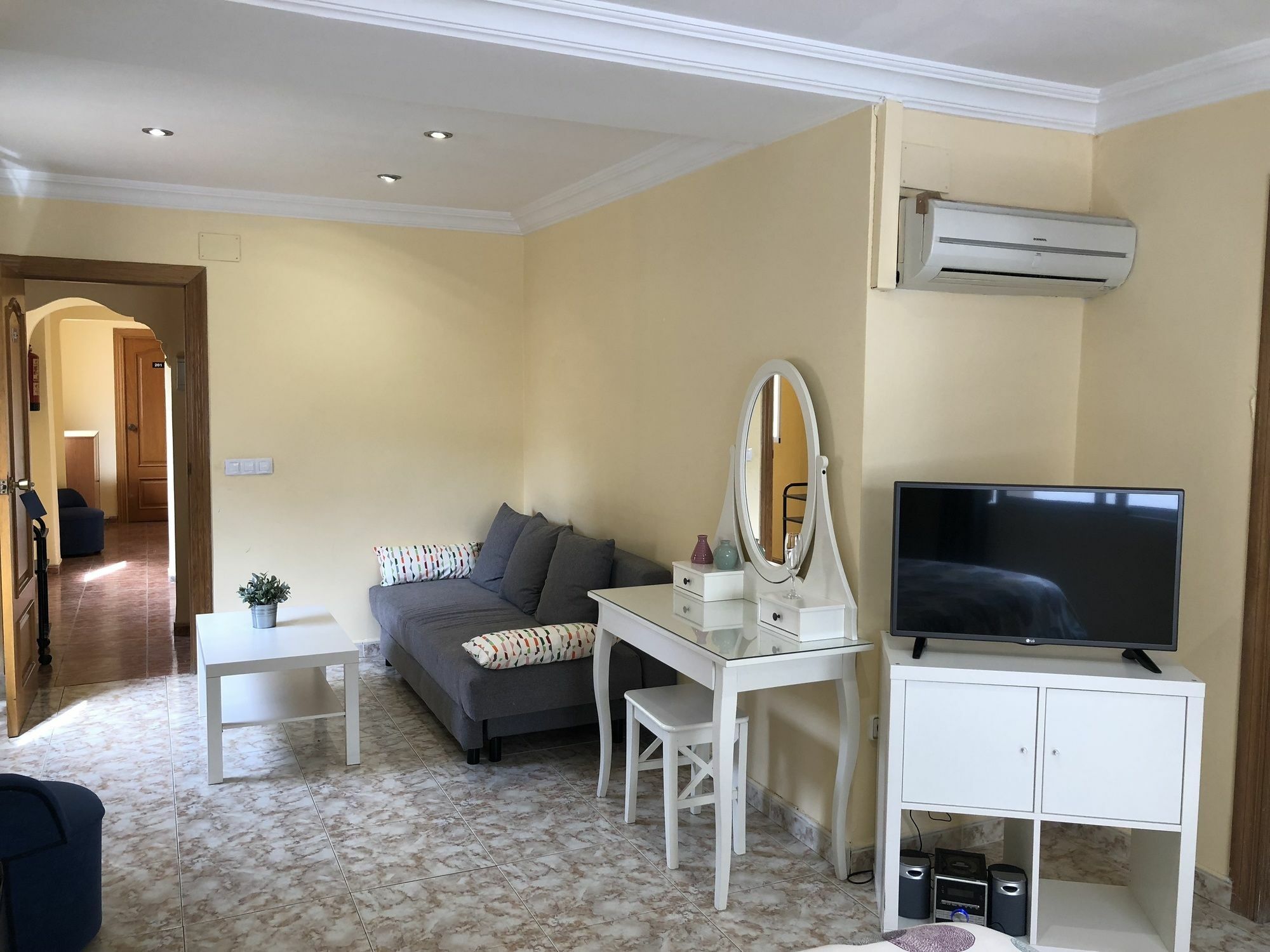 Hostal Andres Ел Салер Екстериор снимка