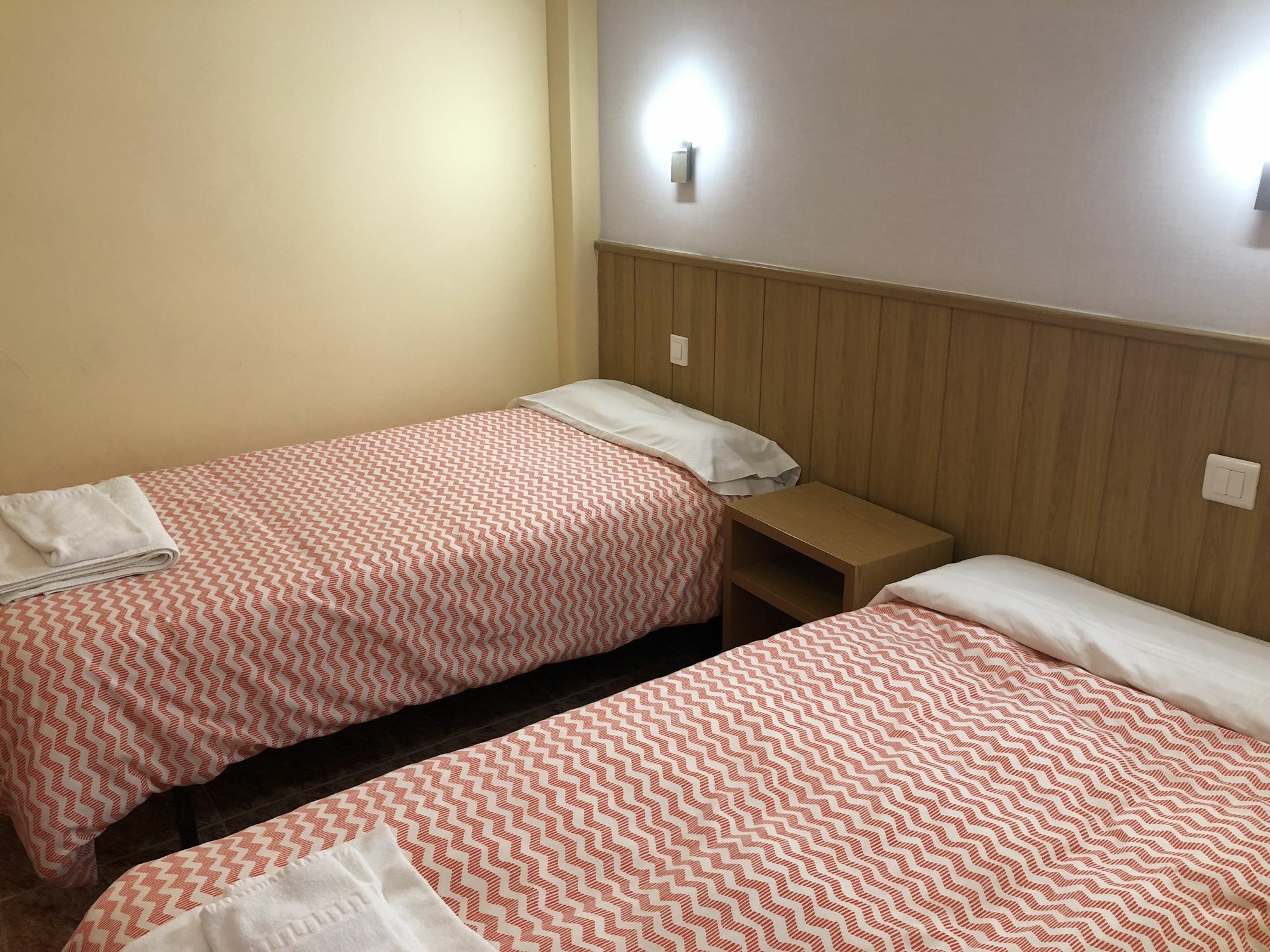 Hostal Andres Ел Салер Екстериор снимка