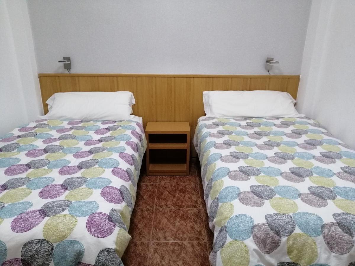 Hostal Andres Ел Салер Екстериор снимка